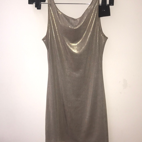 RN Convertible Petite shimmer tops - Picture 2 of 8